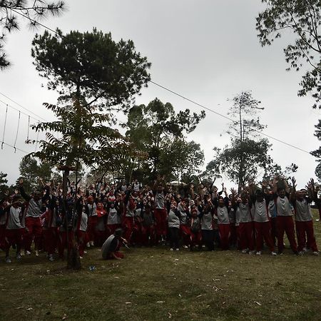 Villa Buleud Garut Zewnętrze zdjęcie