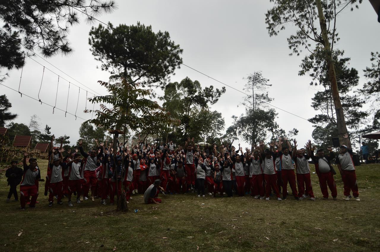 Villa Buleud Garut Zewnętrze zdjęcie